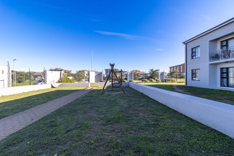 2 Bedroom Property for Sale in Parklands Western Cape
